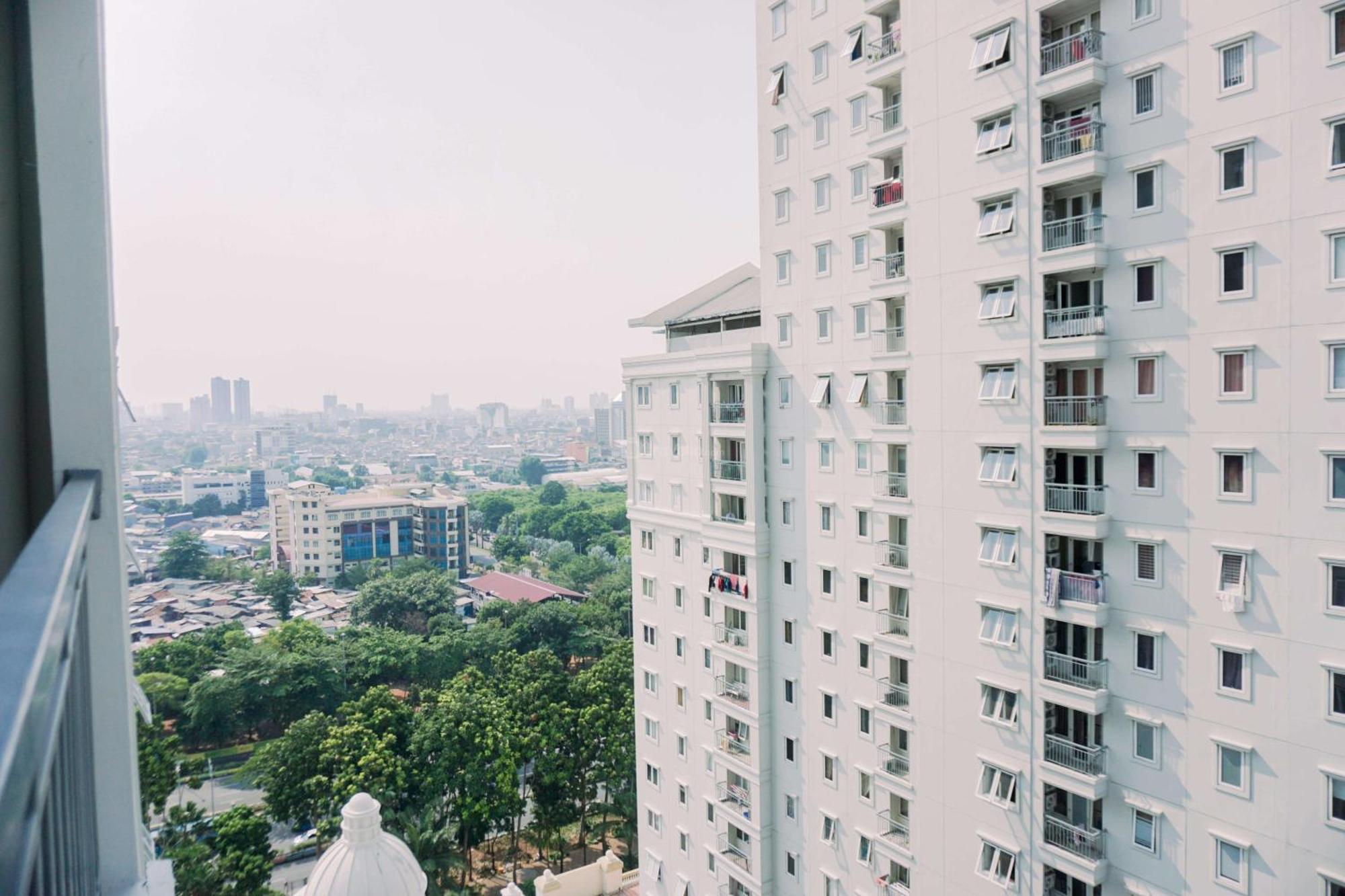 Gorgeous And Homey 2br At Grand Palace Kemayoran By Travelio Apartemen